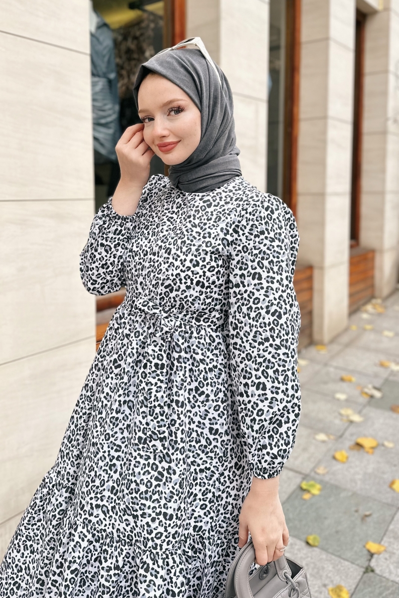Leopar Desen Kuşaklı Siyah Elbise AY267