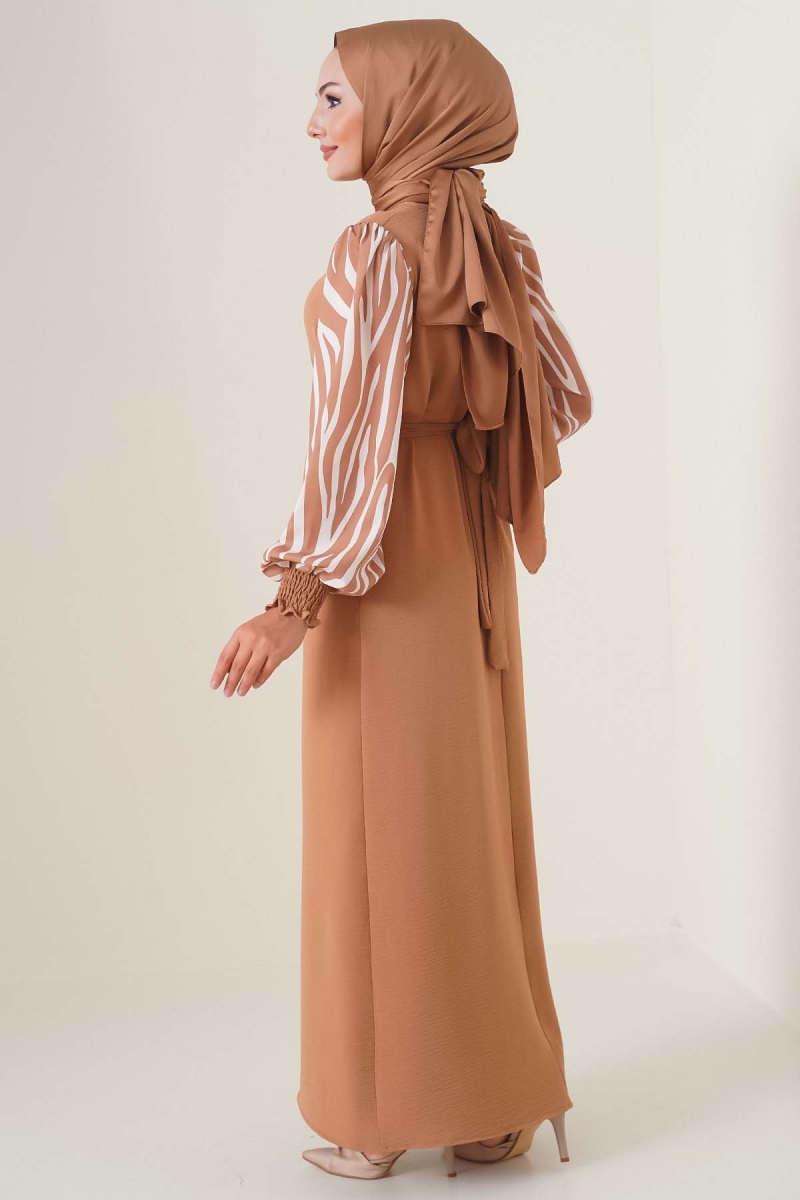 Kolları Zebra Desen Kuşaklı Taba Elbise  AY3648