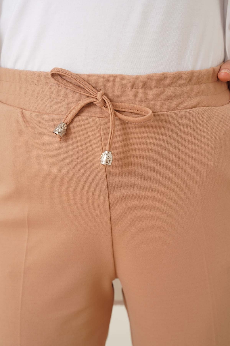 İp Detaylı Beli Lastikli Dar Paça Camel Pantolon AY4002