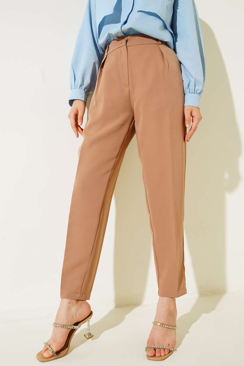 Havuç Paça Pantolon Camel AY4776