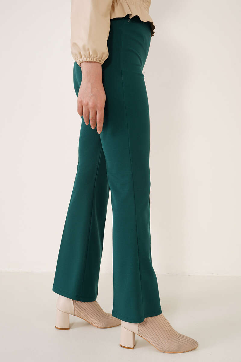Beli Lastikli İspanyol Paça Zümrüt Yeşili Pantolon AY4924