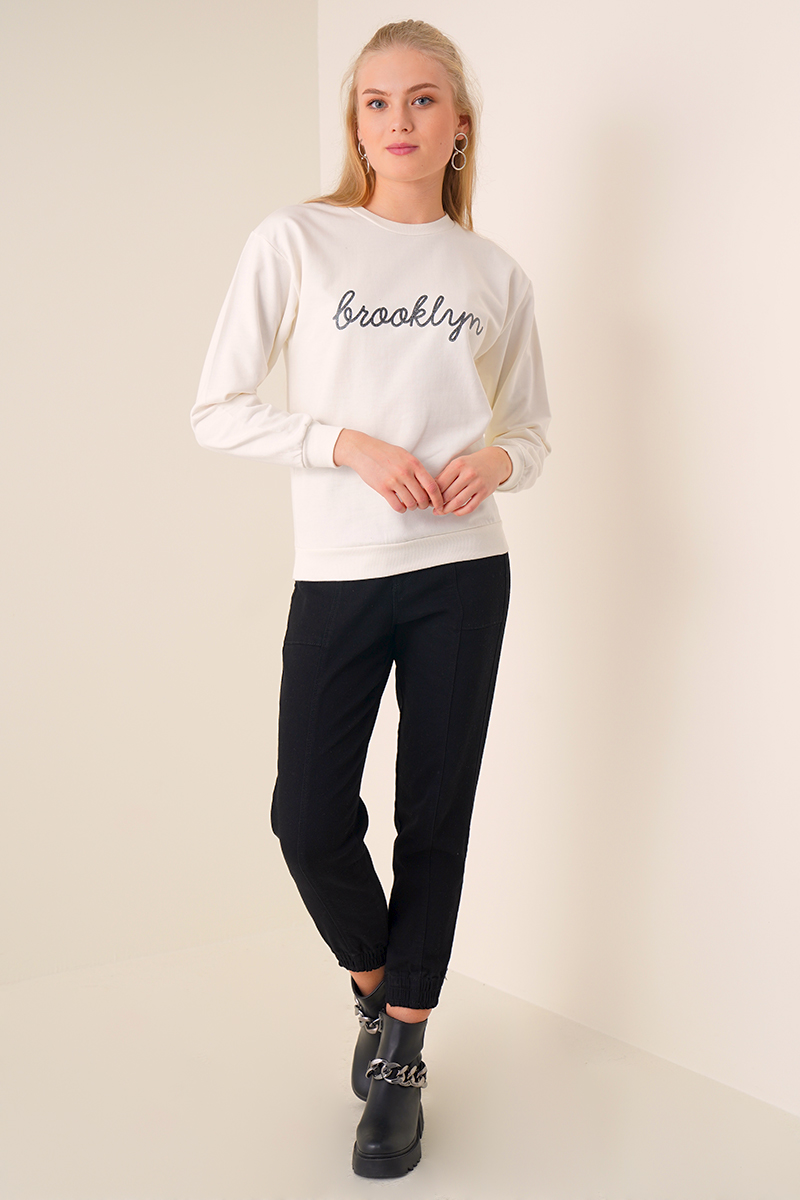 Brooklyn Baskılı Ekru Sweatshirt AY10117