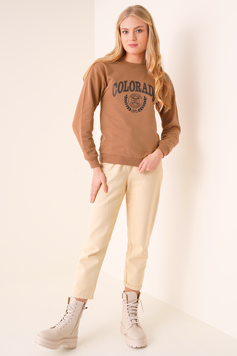 Colorado Baskılı Taba Sweatshirt AY10123