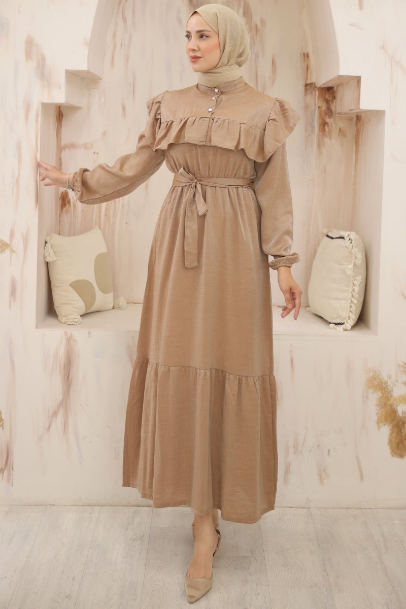 Önü Fırfır Detaylı Düğmeli Elbise Camel AY10267