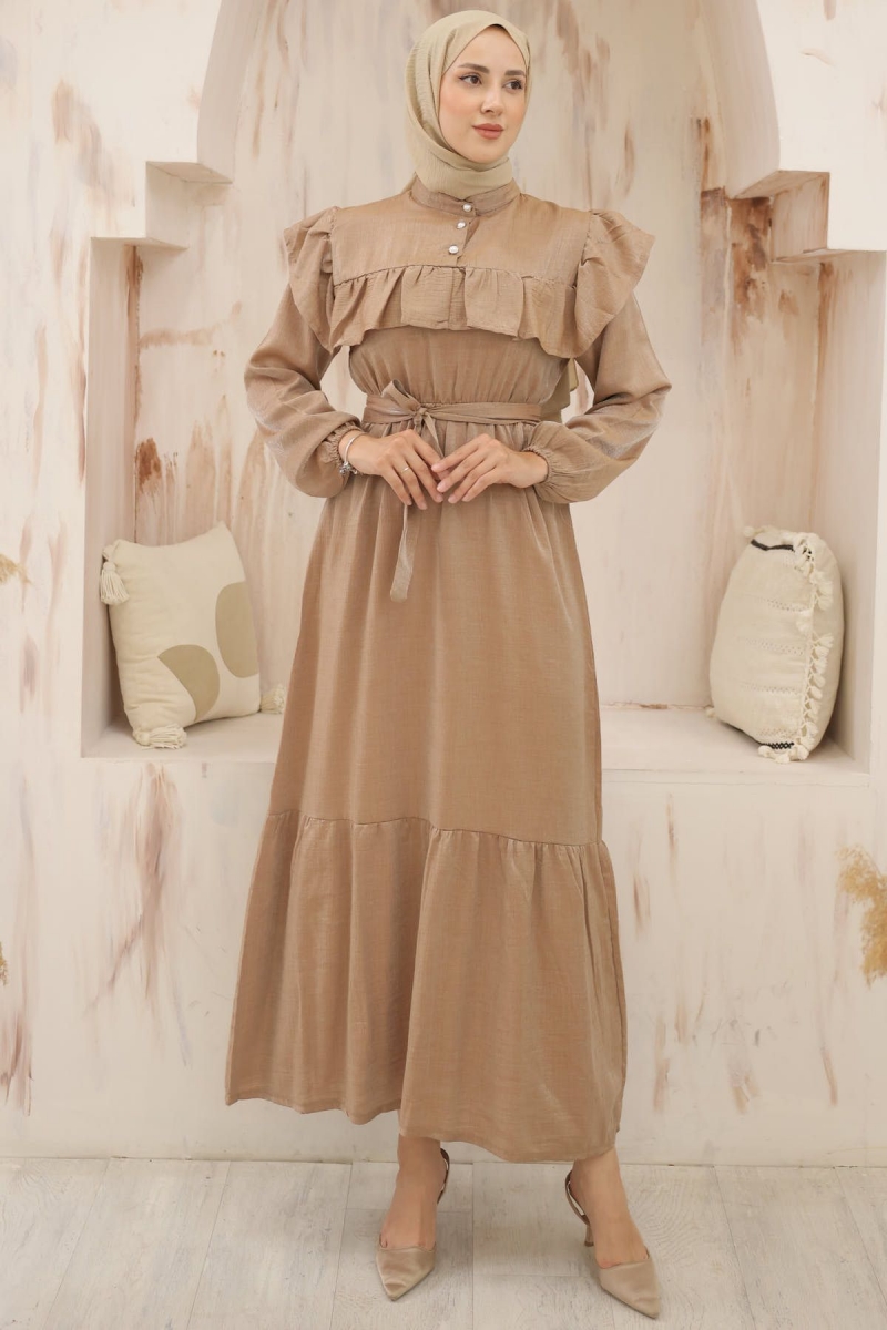 Önü Fırfır Detaylı Düğmeli Elbise Camel AY10267